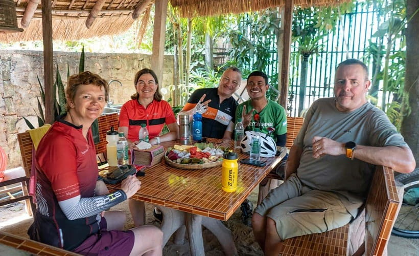Phnom Penh: Bike & Boat Tour / E-Bike Available - Fitness, weather, and what to bring so nothing slows you down