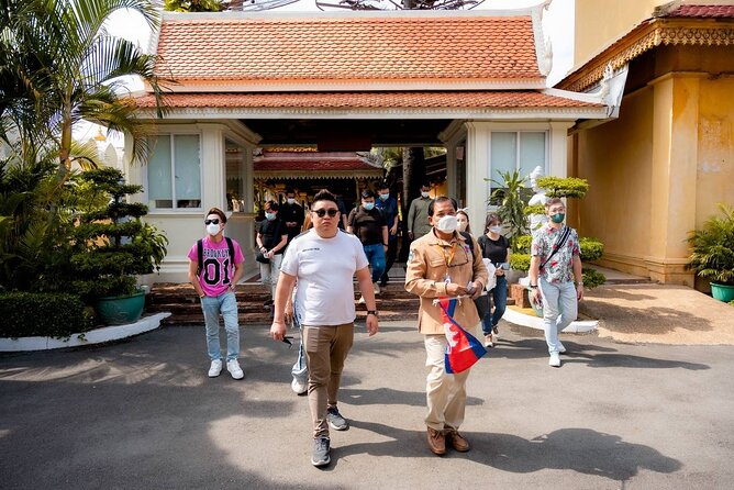 Phnom Penh Full Day Private Tour By Tuk Tuk or Taxi Car - National Museum of Cambodia (About 1 Hour)