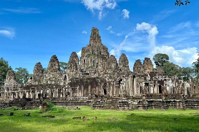 Phnom Penh to Siem Reap, Angkor Wat & Return, 2 Day Private Tour - Day 2 sunrise at Angkor Wat: early start, big payoff