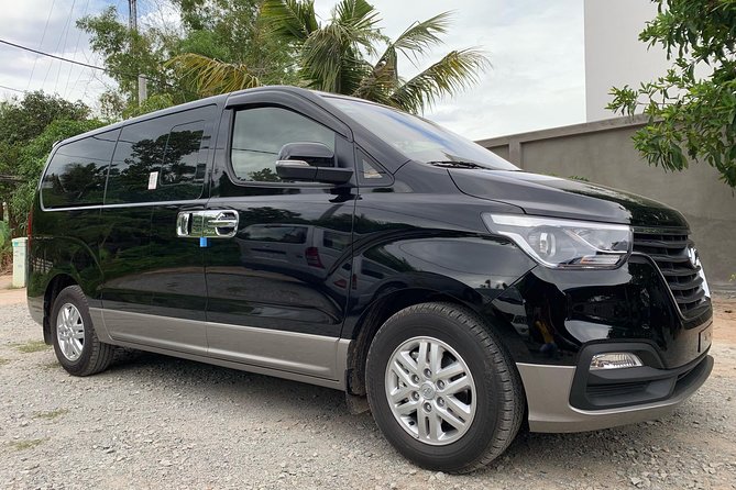 Phnom Penh to Siem Reap by Private Car or Minivan - Getting picked up and set up in the right place