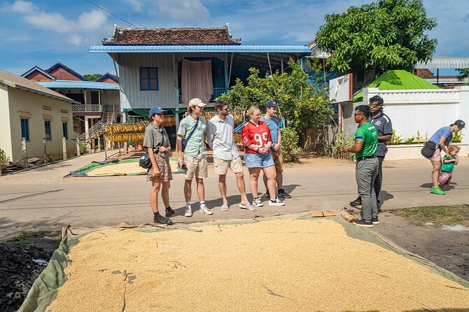 Phnom Penh to Silk Island By Tuk-Tuk with local Expert - Getting to the island: ferries, timing, and what to expect