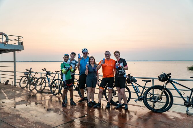 Phnom Penh to Silk Island Sunset Bike Tour/ E-Bike or Tuk Tuk - Key highlights worth your time