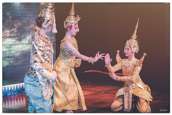 Phnom Penh Unique Classical Dance Show Every Saturday &Sunday - Phnom Penh Classical Dance at Riverview Restaurant Bar, 313 Quayside