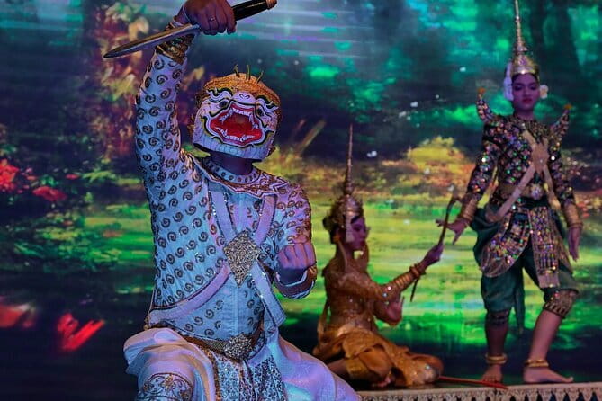 Phnom Penh Unique Classical Dance Show Every Saturday &Sunday - Inside the Small Studio: What “Up Close” Really Means