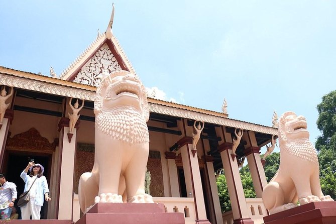 Phnom Penh Vital Discovery-Full Day Tour (Including all services) - Pickup and transport: comfort that changes the whole day