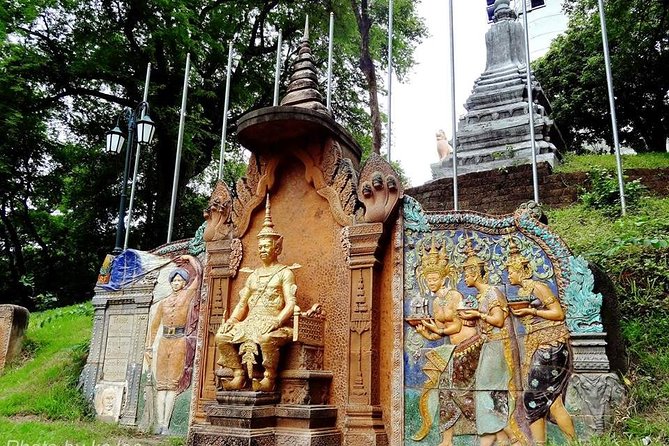 Phnom Penh Vital Discovery-Full Day Tour (Including all services) - Tuol Sleng and S-21: learning the system behind the horror