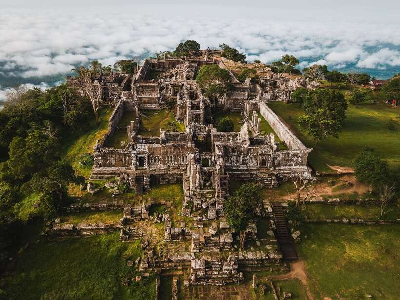 Preah Vihear: Full-Day Preah Vihear and Koh Ker Temple Tour - The long north drive to Koh Ker, and how to make it comfortable
