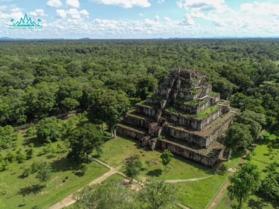 Preah Vihear Temple Koh Ker & BengMealea Tour from Siem Reap - Preah Vihear Temple: hilltop carvings and the view you came for