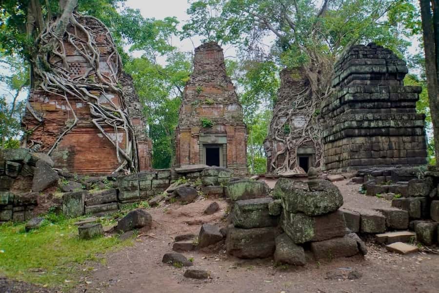 Preah Vihear Temple Koh Ker & BengMealea Tour from Siem Reap - Beng Mealea: walking the broken paths at another UNESCO site