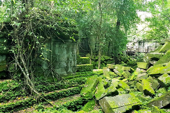 Private 1Day Tour: Kulen mountain, Beng Mealea, - Phnom Kulen National Park: waterfall swim, 1,000 Lingas, and the reclining Buddha