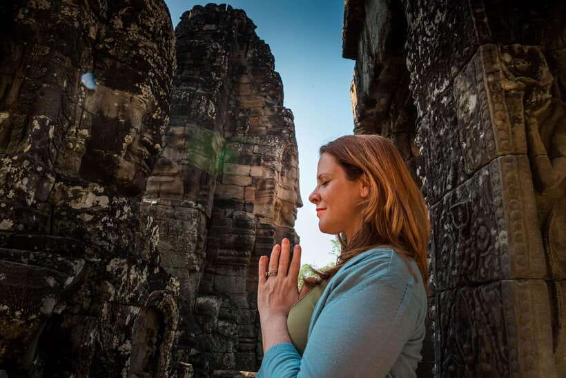 Private Angkor Sunrise, Guide Breakfast and Tuktuk included - The eastern-side entry and the bas-relief corridors