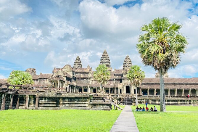 Private Angkor Wat and Lost Temple Jungle Tour - Why this Angkor Wat and Jungle Temple day works