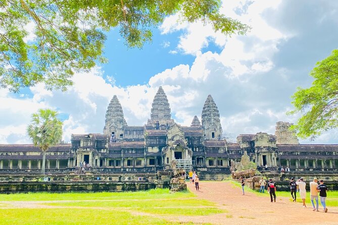 Private Angkor Wat and Lost Temple Jungle Tour - Price, tickets, and what you should budget in reality
