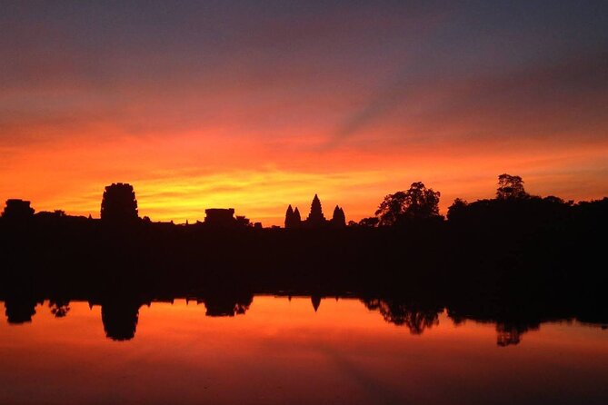 Private Angkor Wat Day Tour - Best of Angkor - Angkor Thom: Bayon faces, then Elephant Terrace for classic Angkor views