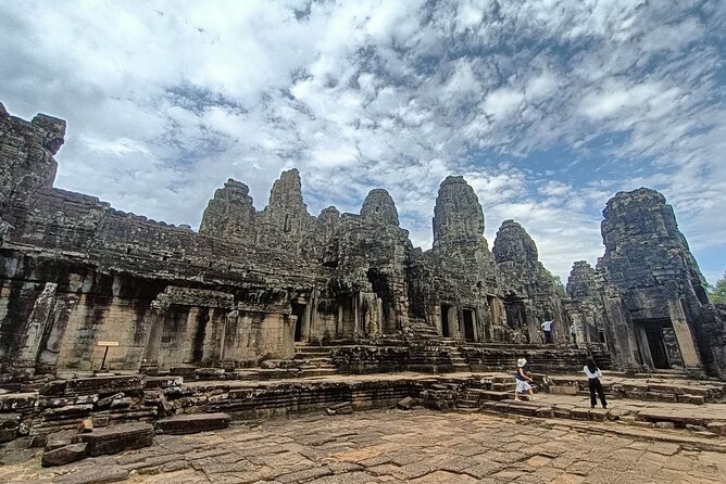 Private Angkor Wat Exploring Tour (Sunset or Sunrise) - Key things to know before you go