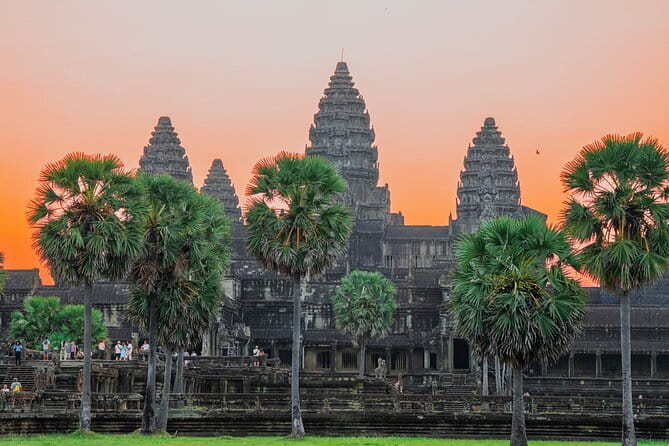 Private Angkor Wat Sunrise Guide Tour include Breakfast and Snack - Key Highlights That Matter