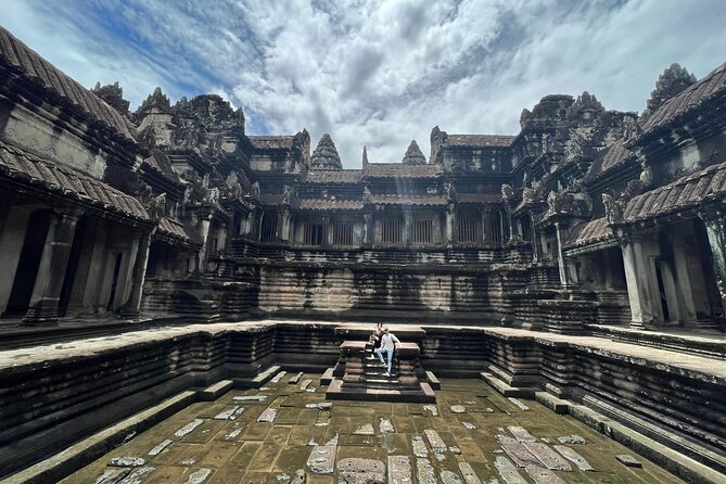 Private Angkor Wat Sunrise Tour with Lunch Included - Stop 4: Ta Prohm, jungle atmosphere, and lunch near the temple