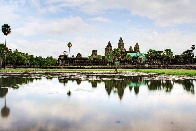 Private Angkor Wat Temple Tour - A 7-hour van rhythm that keeps Angkor from feeling chaotic