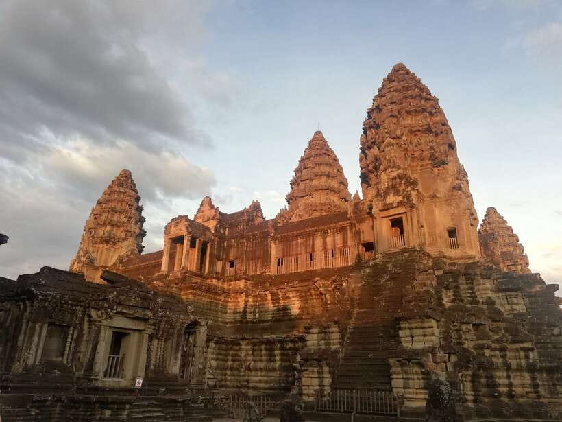Private Angkor Wat Temple Tour - Temple pass, timing, and the day’s real logistics