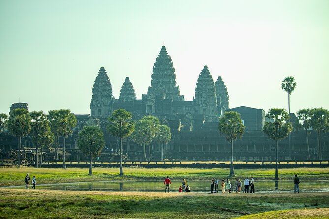 Private Angkor Wat Tour & Angkor Park/Heritage With Local Guide - Stop 3: Bayon Temple and King Jayavarman VII