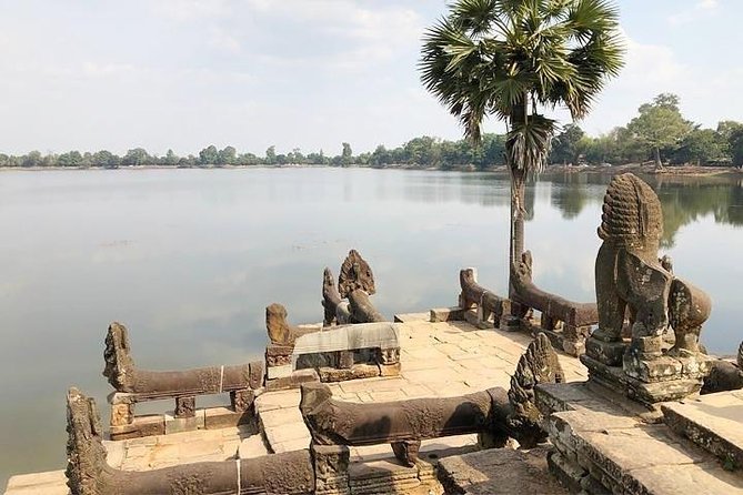 Private Angkor Wat Tour from Siem Reap - Banteay Kdei and Ta Prohm: switching from stone order to jungle drama