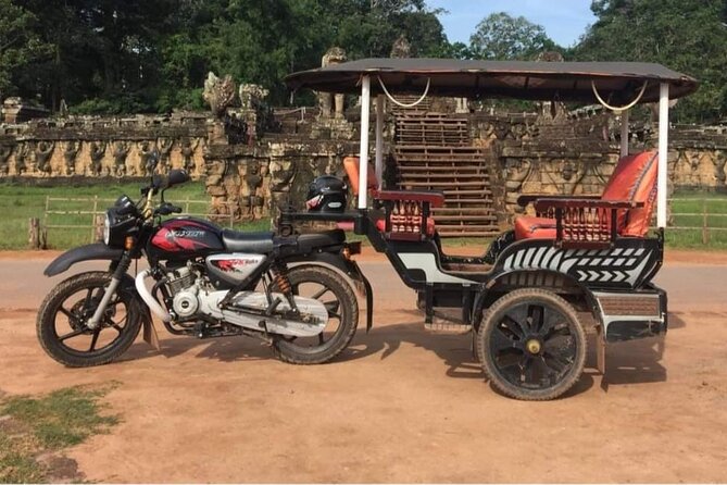 Private Angkor Wat Tour with English-Speaking Guide - Angkor Thom, Bayon, and the Royal Enclosure walls in one smooth circuit
