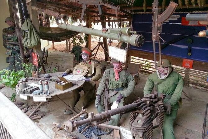 Private Banteay Srei Kbal Spean Tours and Landmine museum - Optional Banteay Srey Butterfly Centre: nature time when you want something lighter