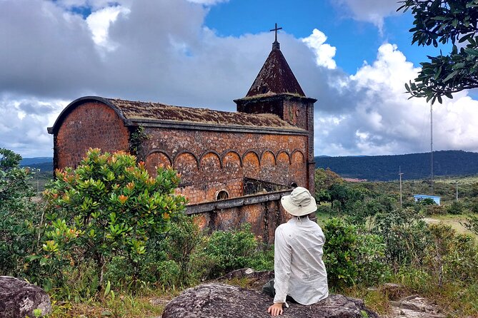 Private Bokor tours by Rickshaw/SUV Car - Micki’s guiding style: punctual, friendly, and tuned to unusual stops