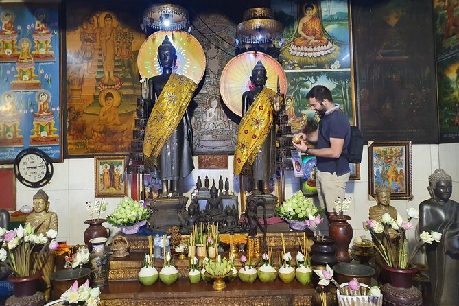 Private Guided Tour of Siem Reap Highlights & Hidden Gems - Wat Preah Prom Rath: monastery life, seen through routines