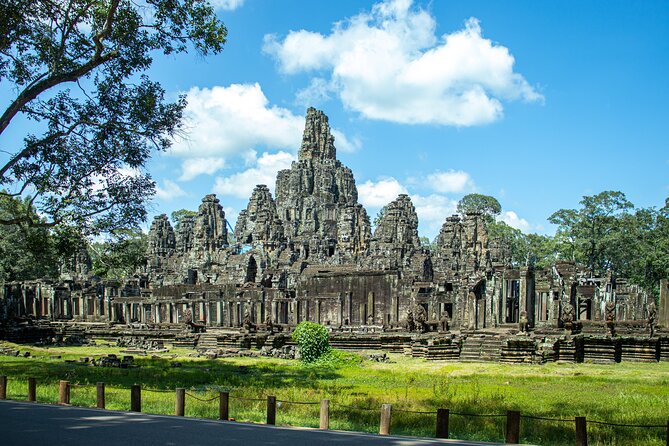 Private Guided Tour To Angkor Wat & Its Surrounding-Angkor Park - Angkor Wat: Two Hours That Make the Temple Make Sense