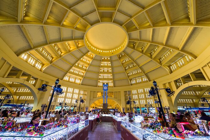 Private Half-Day Tour of Phnom Penh's Traditional Markets - What to bring so you enjoy every minute