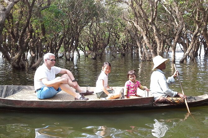Private Half-Day Tour to Kampong Phluk Flooded Forest and Floating Villages - Kampong Phluk Floating Village: Stilts, Shrimp Fishing, and Everyday Homes