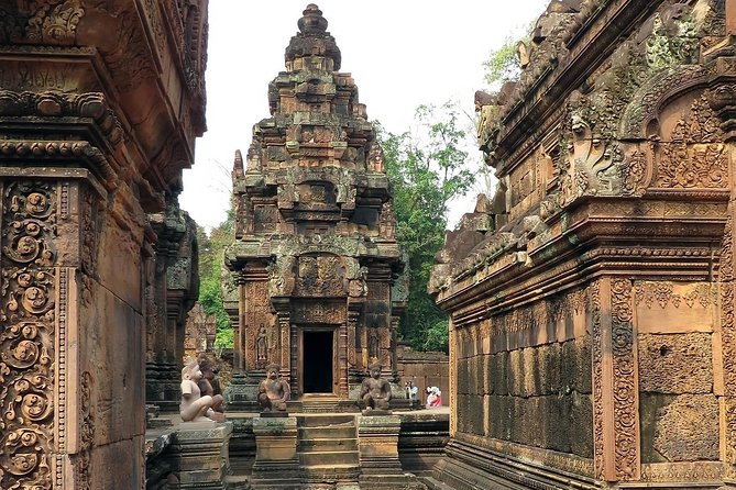 Private Kulen Mountain-Banteay Srei and Kampong Phluk Village - Timing, Footwear, and Temple Dress Code That Keeps Your Day Smooth