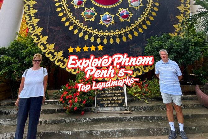 Private Phnom Penh Tour: Royal Palace & Killing Fields - A private Phnom Penh day that fits your pace