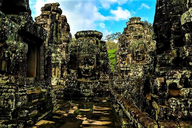 Private Siem Reap 4 Days: Full Exploration of the Angkor Complex - Day 3: Banteay Srei and the Small Circuit With a Sunset Moment