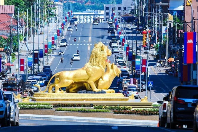 Private Sihanoukville Tour for Cruise Ship Passengers - Independence Monument: Get Context Before You Move On