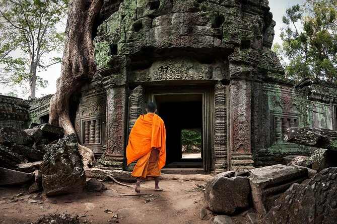 Private sunrise tour to Angkor Wat & other highlights with Professional Guide. - Pickup to tickets: getting your day rolling the easy way