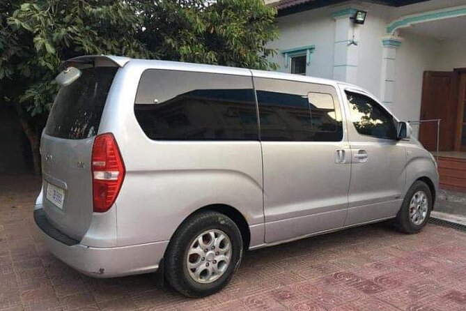 Private Taxi Phnom Penh to Siem Reap or Siem Reap to Phnom Penh - The van details that make a long drive feel easier