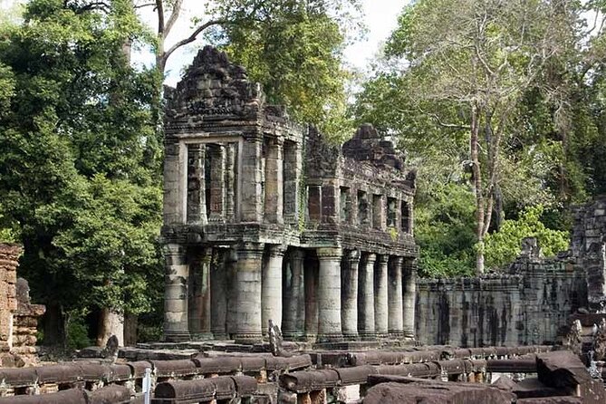 Private Taxi Siem Reap to Phnom Penh, Reliable Driver, Transfer - Kampong Kdei Stop: Spean Praptos and a Quick Stretch Break