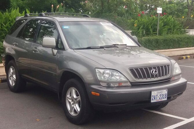 Private Taxi Transfer From Battambang - Siem Reap City - The right vehicle for groups up to 8 people