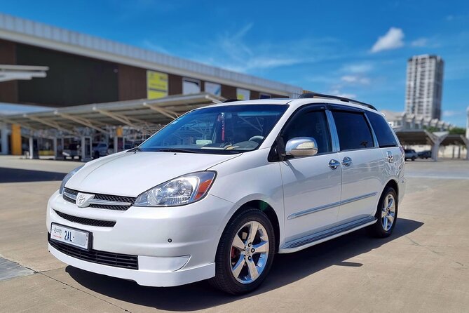 Private Taxi Transfer From Phnom Penh to Siem Reap with English Speaking Driver - Building in smart stops at Skun spider market and Kampong Dkei