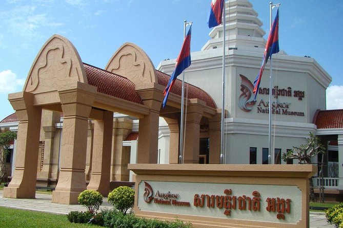 Private Tour: HERO Rats & Angkor National Museum - Key points
