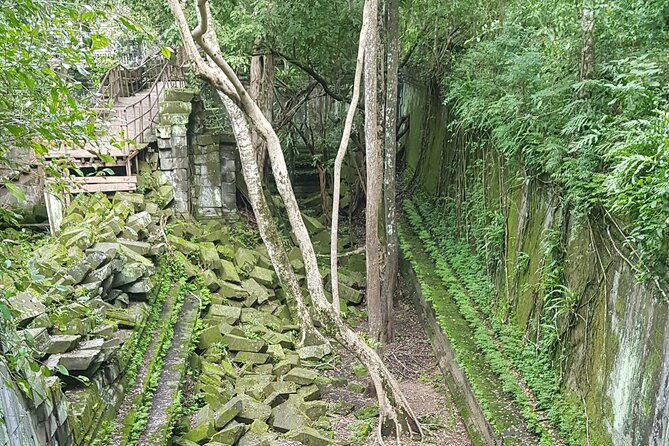 Private Tour to Beng Mealea Jungle Temple and Koh Ker - Why the guide matters on this day: Sopheak’s pacing and explanations