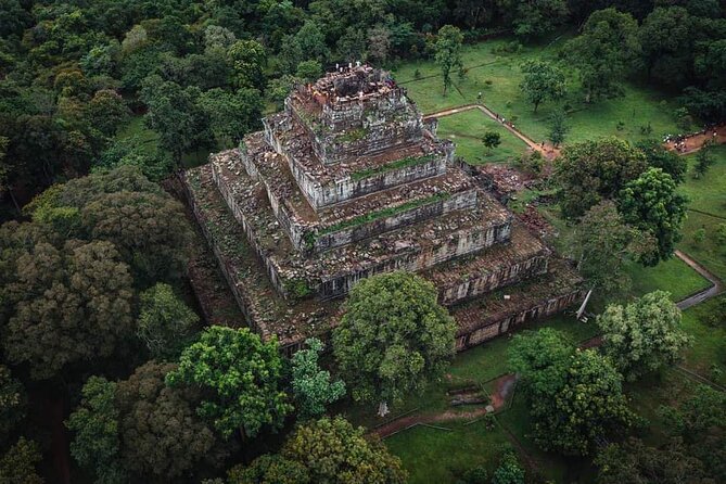 Private Tour to Koh Ker and Beng Mealea - Stop 1: Beng Mealea’s unrestored maze, 40 km east of Angkor Wat
