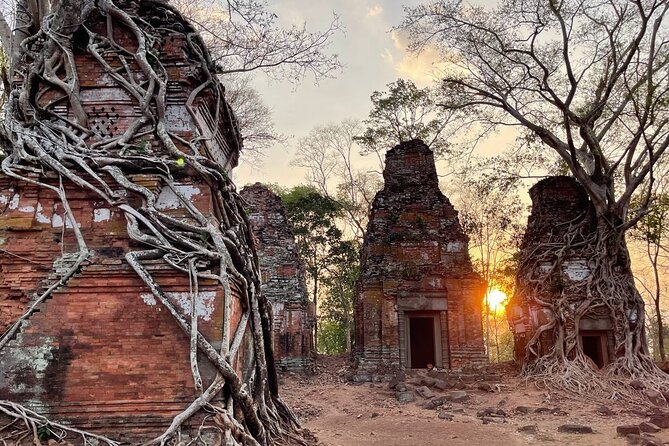 Private Vehicle - Beng Mealea & Koh Ker Group - Stop 2 at Koh Ker: Jayavarman IV’s capital moment
