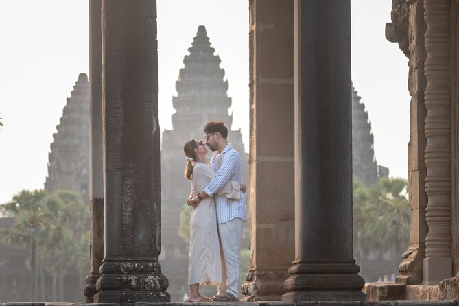 Professional Photo Shoot in Angkor Archaeological Park, Siem Reap - Meeting Your Photographer-Guide and the Private Tuk-Tuk Setup