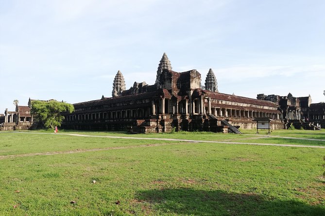 Shared Tour to Angkor Wat, Bayon and Ta Prohm Temples - Hotel Pickup, AC Tuk Tuk Rides, and the Comfort Stuff That Actually Matters