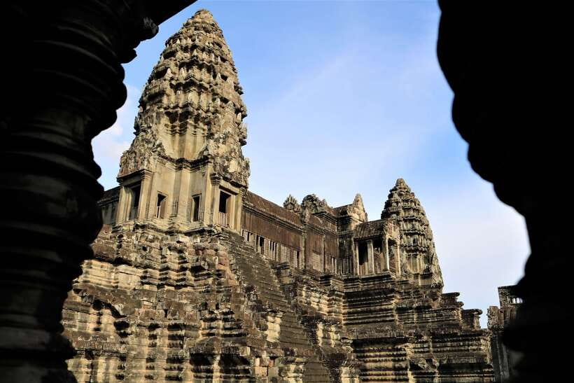 Siem Reap: 2-Day Temple Highlights Sunrise and Sunset Option - Heat management that feels like part of the itinerary, not an afterthought