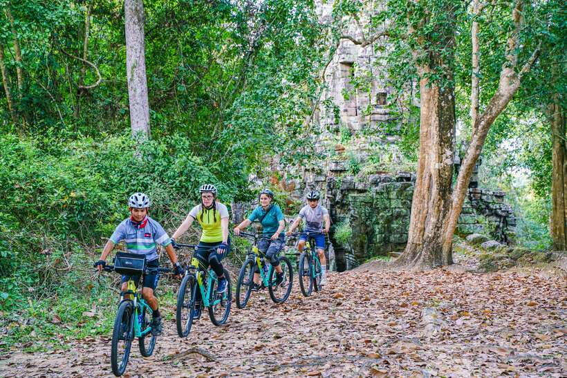 Siem Reap: Angkor Sunset Bike & Boat Tour /E-Bike Available - Should You Book Siem Reap’s Angkor Sunset Bike and Boat Tour?