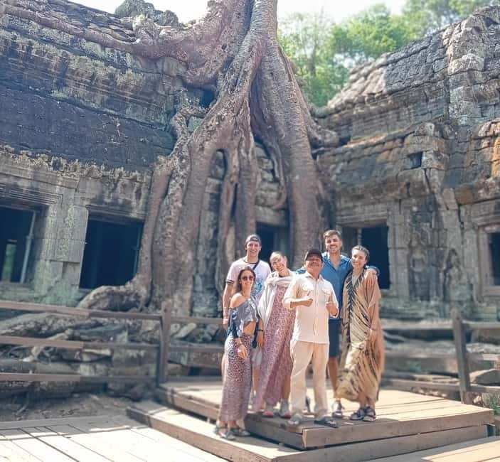 Siem Reap: Angkor Wat Small-Group Day Tour - Price and value: the $25 tour, plus the $37 ticket